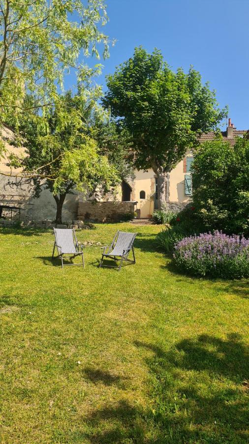 Gite L'Annexe Du Prieure Besson エクステリア 写真